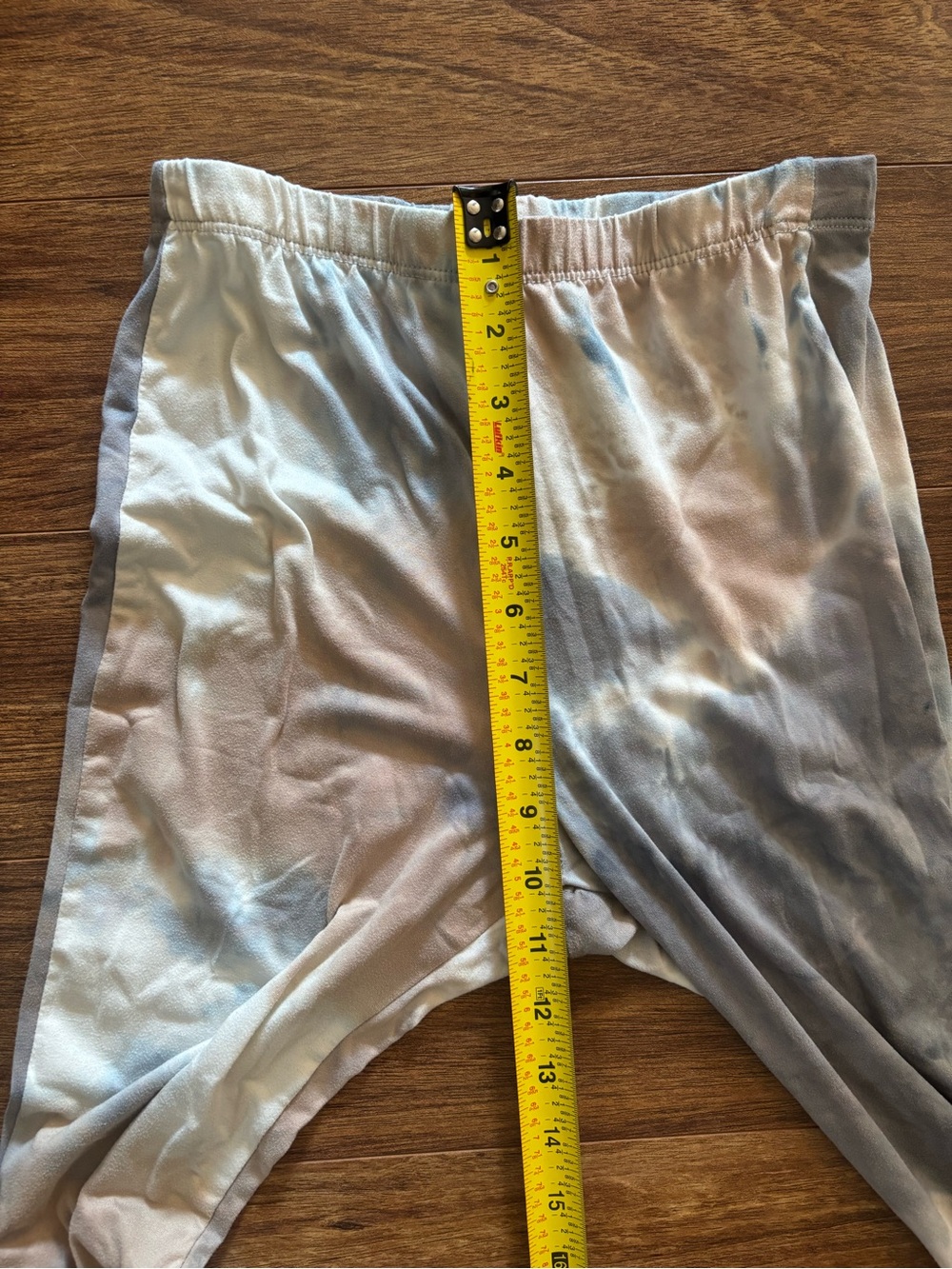 Tie-Dye Flared Lounge Pants in Neutral Tones - Picture 4 of 6